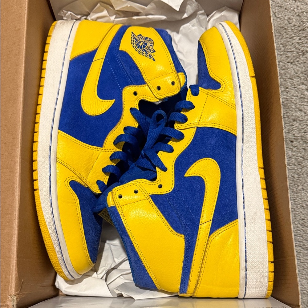Air Jordan 1 High OG Laney